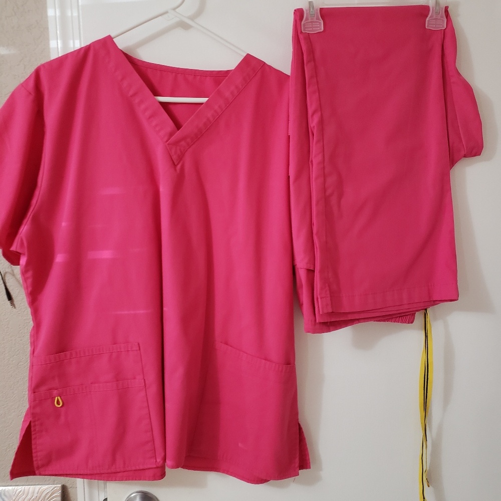 Scrubs - Picture 3 of 8